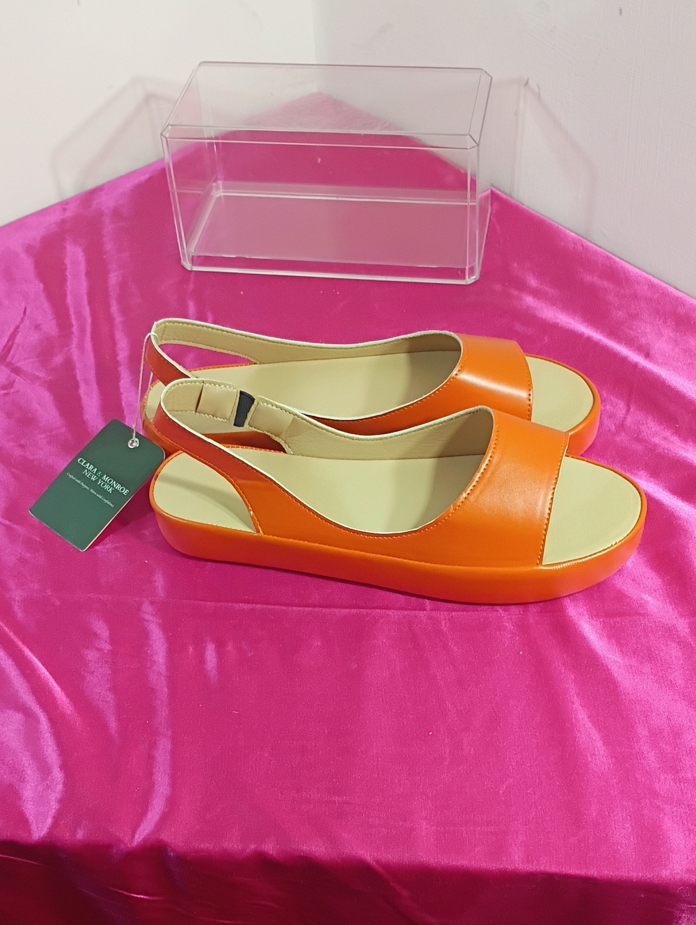 Clara & Monroe Women's SZ 9.5 Orange Orthopedic Sandals Avenelle New